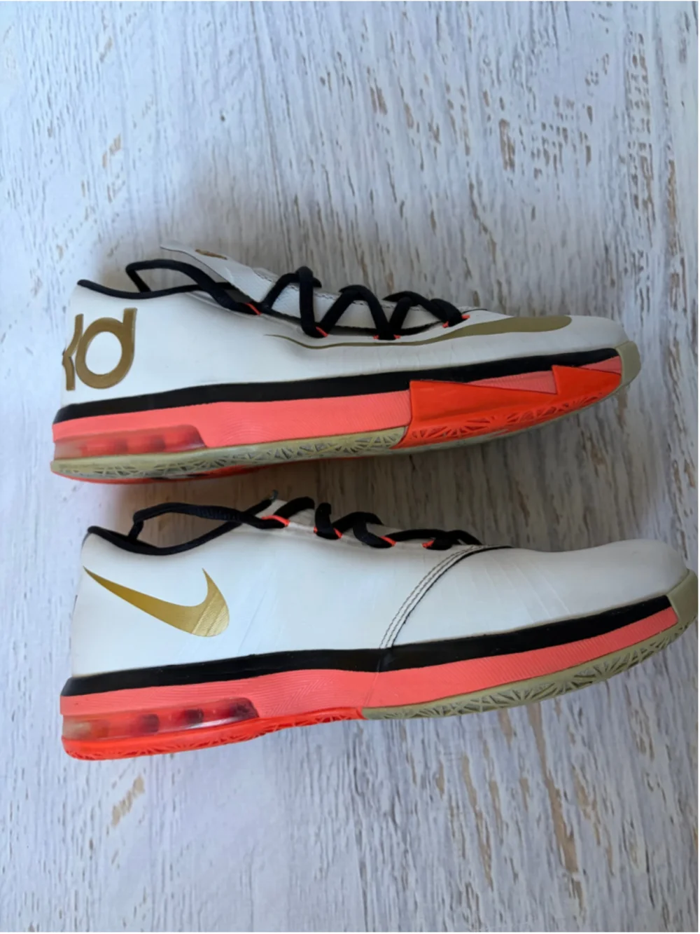 Youth Nike KD Vi Elite White Gold Orange Sneakers Youth Size 7